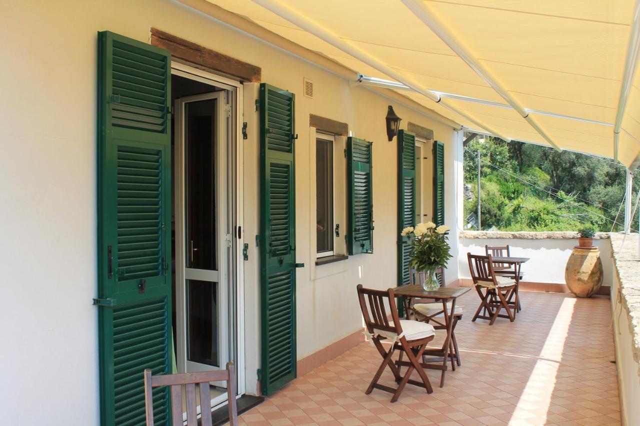 B&B Rubando Le Nuvole Orco Feglino Bagian luar foto