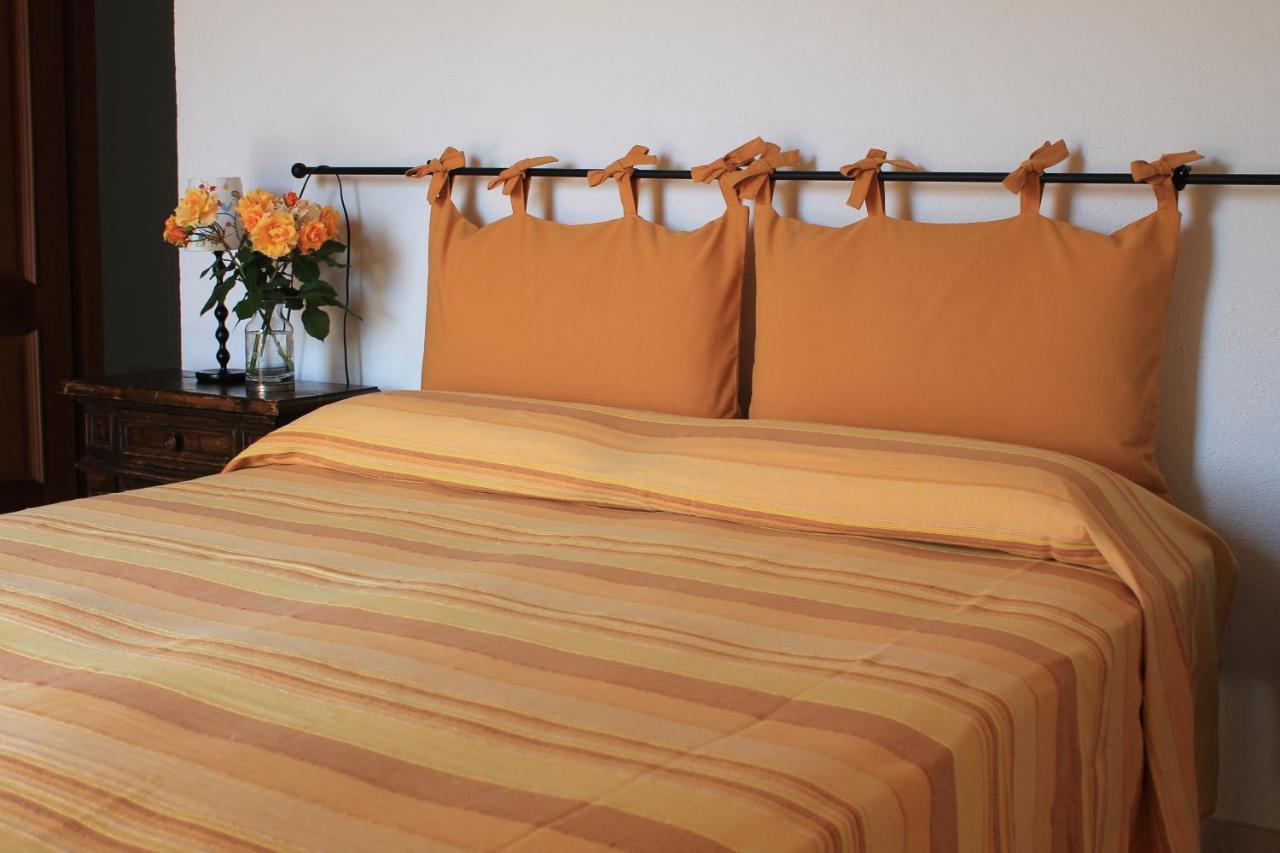 B&B Rubando Le Nuvole Orco Feglino Bagian luar foto